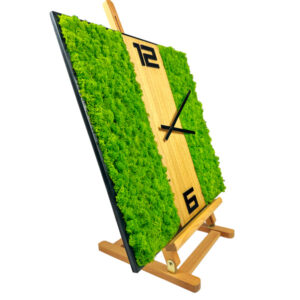 Zegar metalowy z drewnem VERDE LINEA 49 cm z mchem chrobotkiem w kolorze jasnozielonym